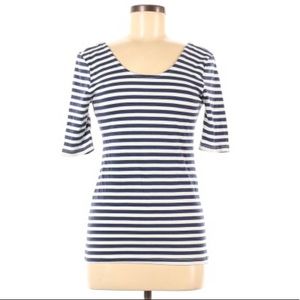 H&M scoop neck striped top